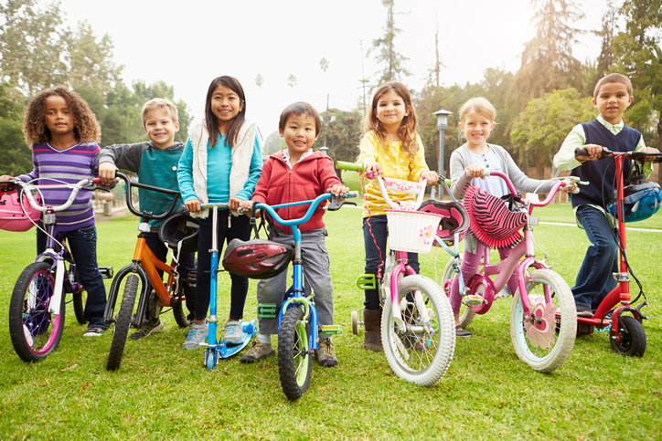 Kids on bikes