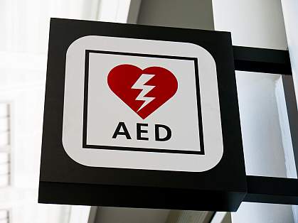 Sign for an automated external defibrillator Sign for an automated external defibrillator